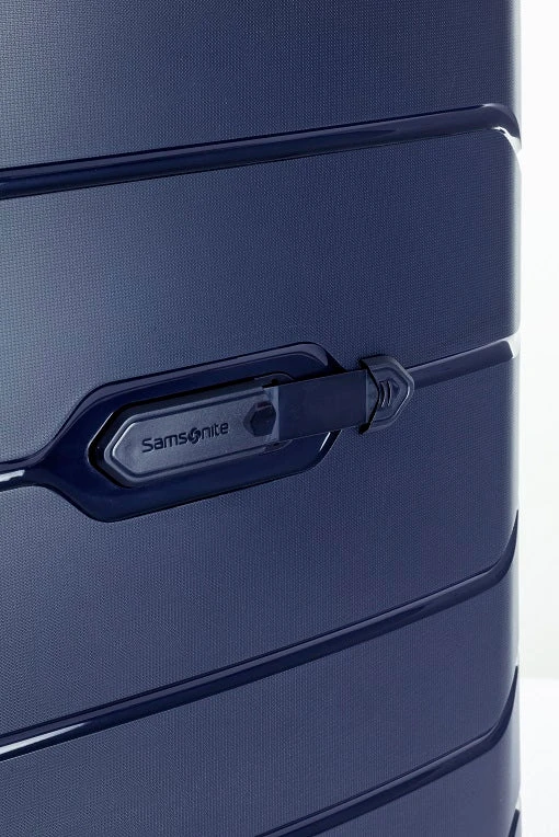 Samsonite - NEW Oc2lite 81cm Large 4 Wheel Hard Suitcase - Navy - Image 13